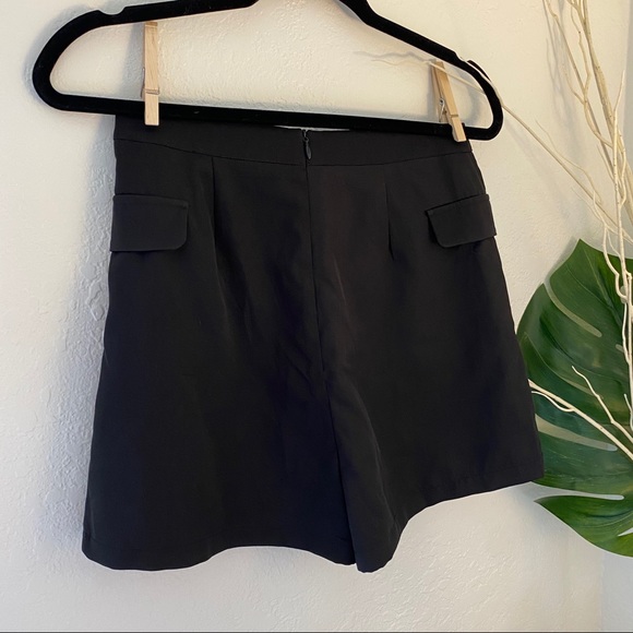 Overlay Skort - Picture 5 of 9